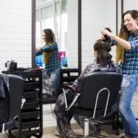 Факторы влияющие на спрос парикмахерских услуг