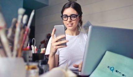 Как найти клиентов через интернет: где найти и как искать