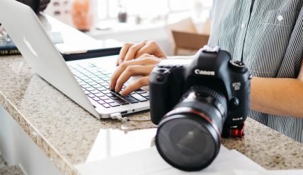 Как начать зарабатывать начинающему фотографу