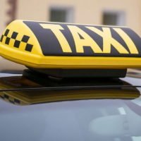 Как работать в такси на своей машине без лицензии?