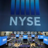 Что такое Нью-Йоркская фондовая биржа и как она работает?