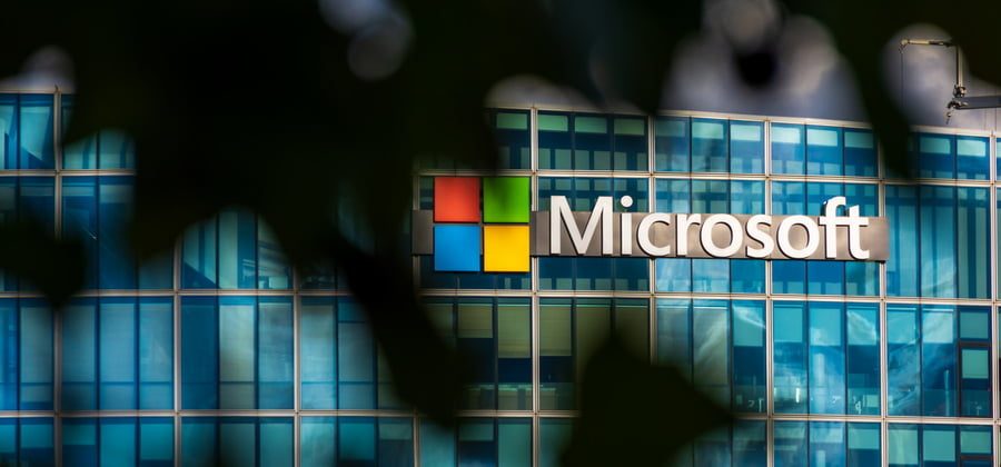 Стоит ли покупать акции Microsoft?